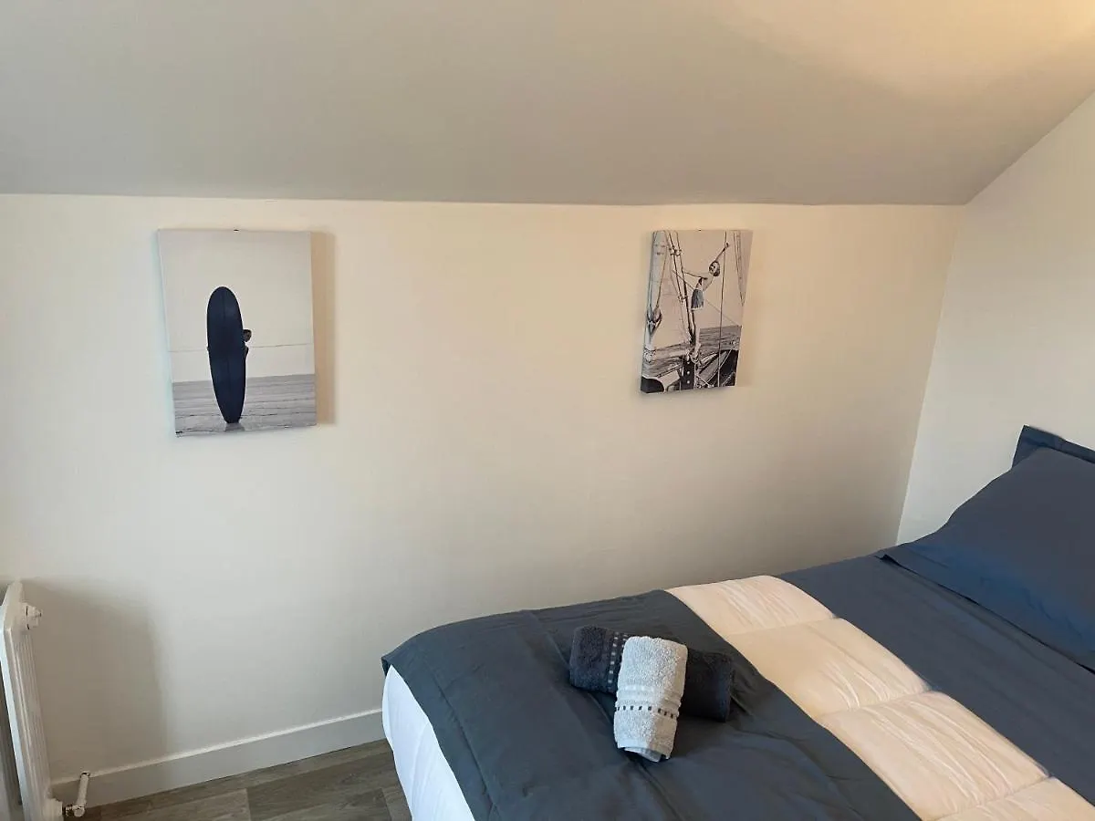Treas Glaz Bed & Breakfast Plouescat 0*,