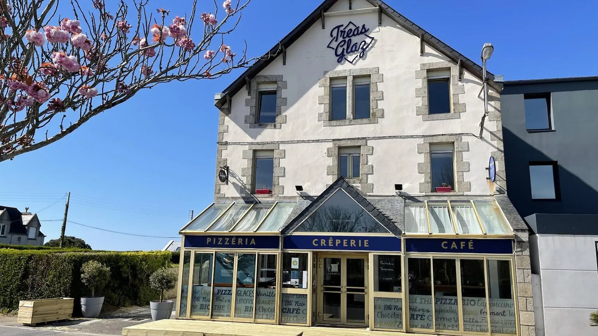 Treas Glaz Bed & Breakfast Plouescat